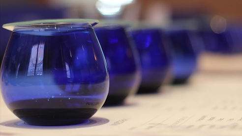 ¿Cuál es la importancia de los vasos para una cata de aceite de oliva?